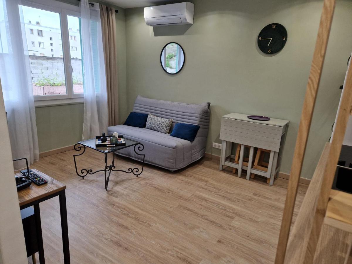 Appartement Ajaccio Climatise 4 Personnes Parking Gratuit Buitenkant foto